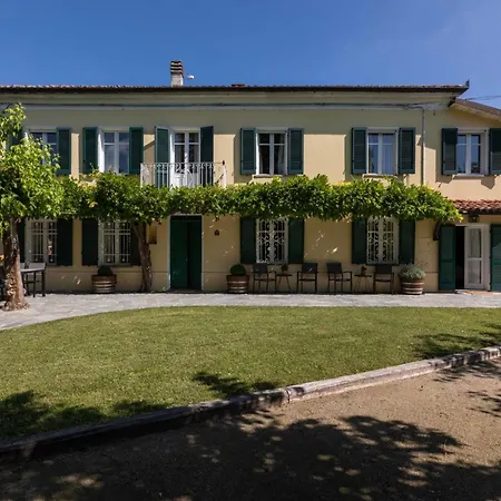 Luxe Villa, Ensuites & Private Vineyard Views San Marzano Oliveto