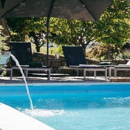 Luxe Villa, Ensuites & Private Vineyard Views Villa *