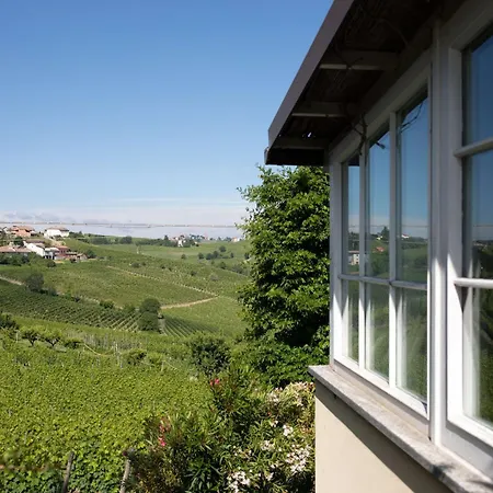 Βίλα Luxe Villa, Ensuites & Private Vineyard Views *