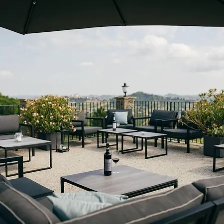Luxe Villa, Ensuites & Private Vineyard Views * San Marzano Oliveto