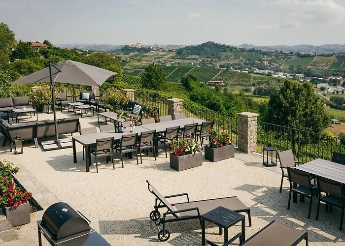 Villa Luxe Villa, Ensuites & Private Vineyard Views